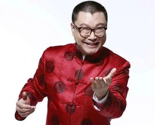 潘长江于文华尹相杰纤夫巧过河,尹相杰和于文华的小品纤夫的爱