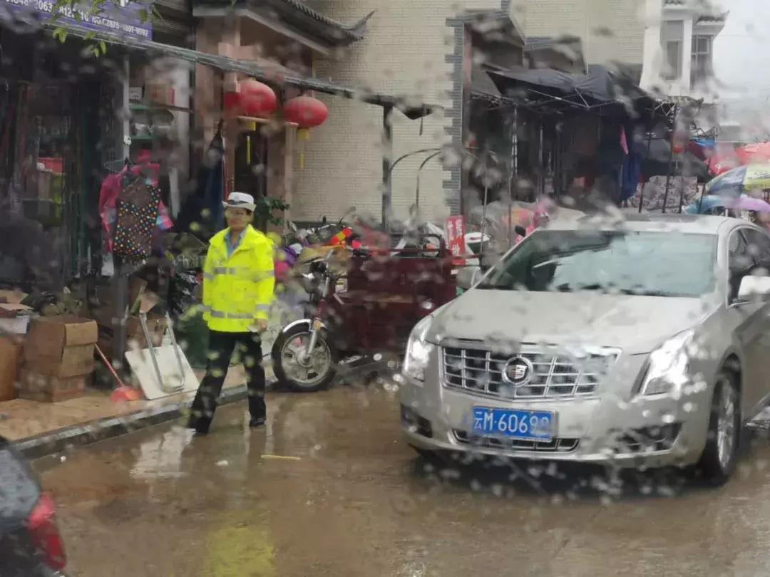 花街白天去还是晚上去,逛花街的好处和方法