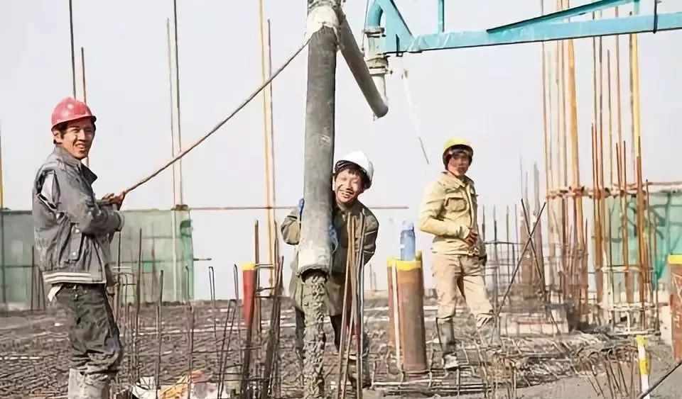 关于混凝土的知识问题,关于混凝土各方面性能的论文