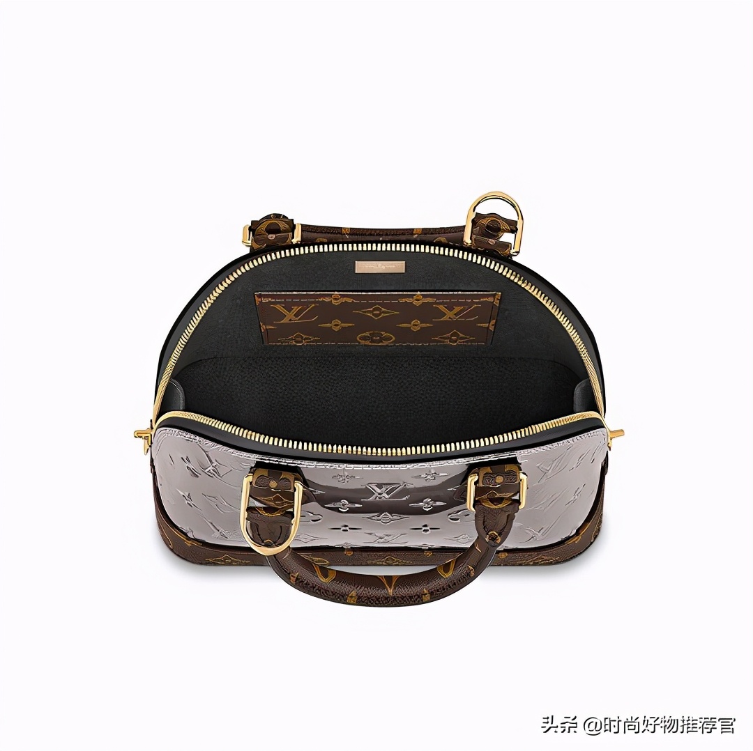 lv黑色牛皮压花邮差包新款有链条,lv新包真皮包