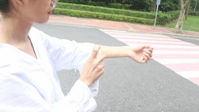 爽身粉买哪款比较好用的,红色小象爽身粉评测