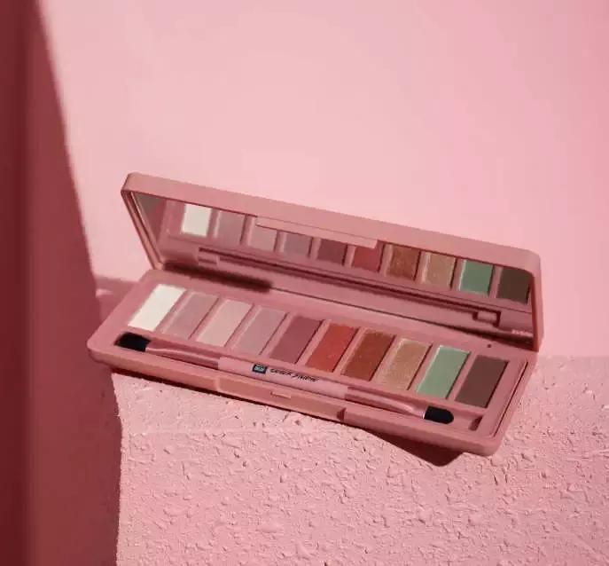 国货之光护肤品排行榜前十,国产零食中的国货之光