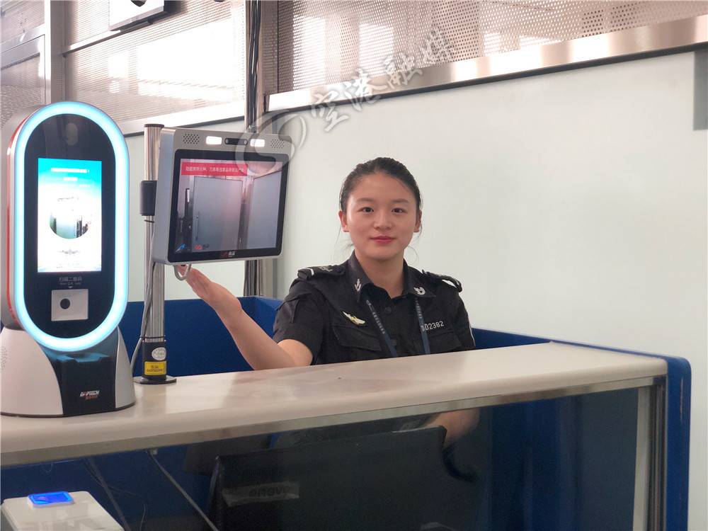 双流机场不带身份证可以坐飞机吗,双流机场忘了带身份证怎么坐飞机