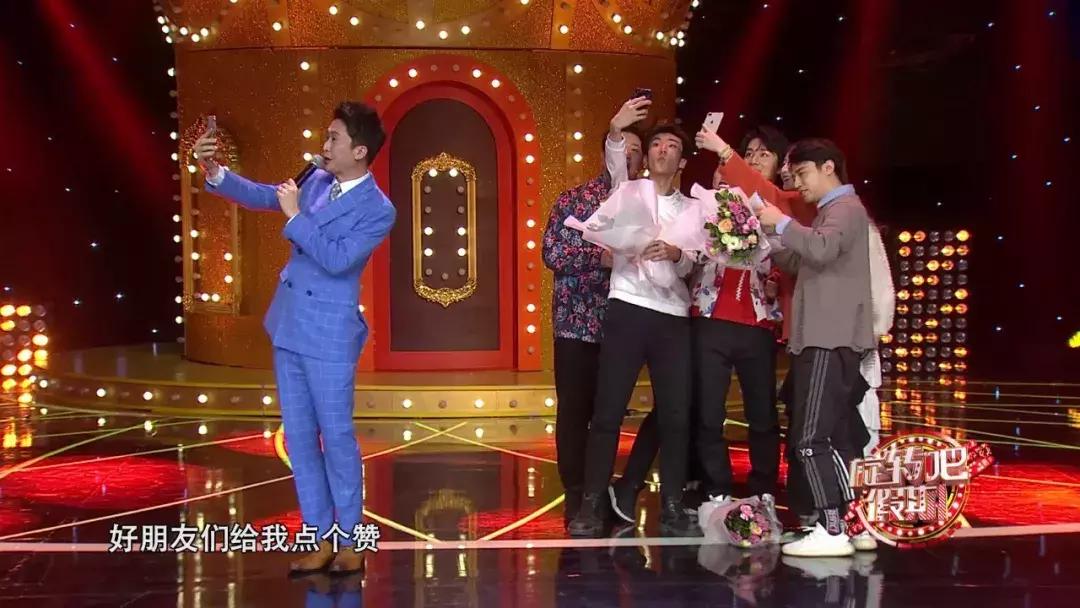 杨帆vs吴振宇2015,吴克群蒙面唱将哪期