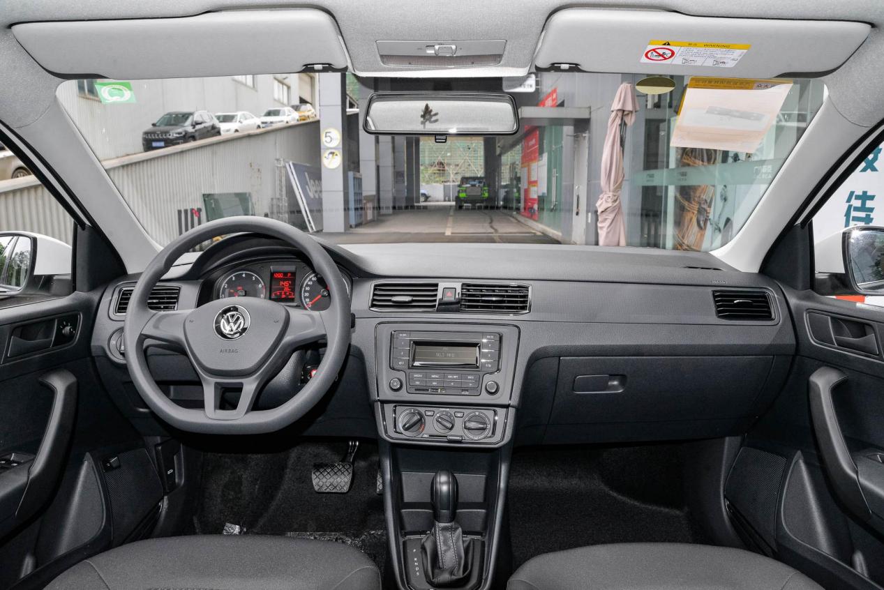 8年未改款,18年三万多的大众桑塔纳值得买吗