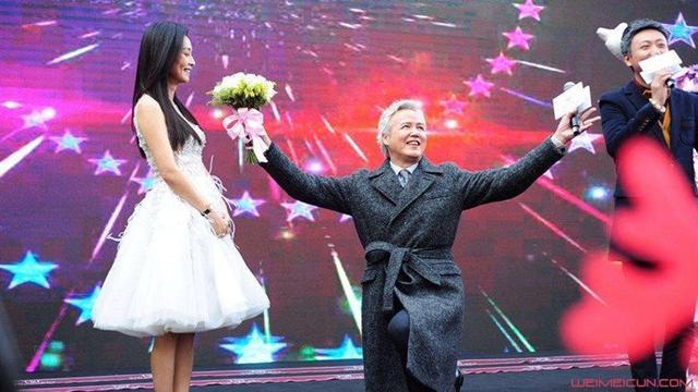 离婚后22年再撕“小三”张庭，自杀未遂的曾哲贞如今怎么样了？