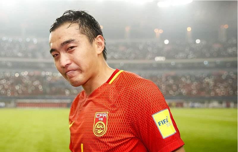 85.1%的大连球迷都这样看，冯潇霆1800字长文洗白为何仍被追嘘？