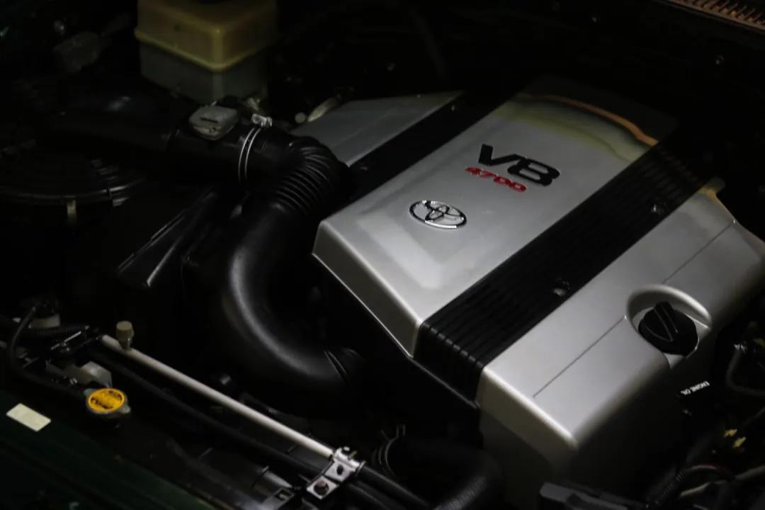 怪兽车翻新视频,怪兽搞老车