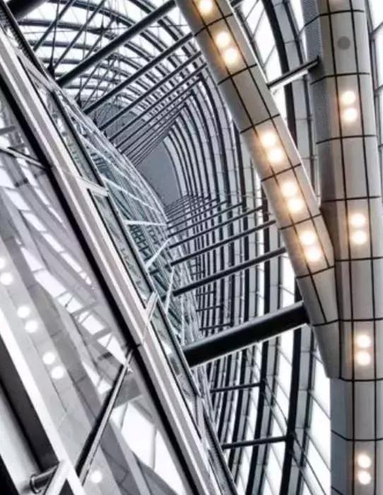 看看世界“十高建筑”，都有怎样的照明设计