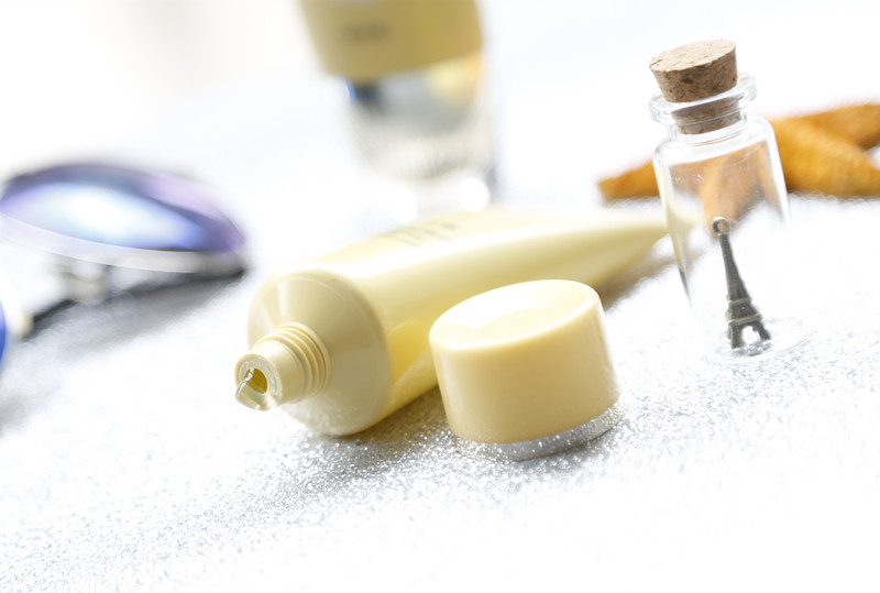 防晒做得好青春不显老,防晒做得好皮肤黑不了