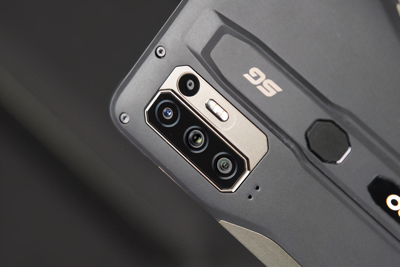 aoro遨游a18测评,aoro遨游a15测评