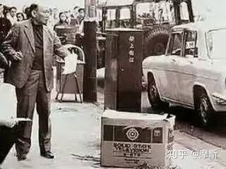 香港十大奇案之纸盒藏尸案上下,香港跑马场纸盒藏尸案