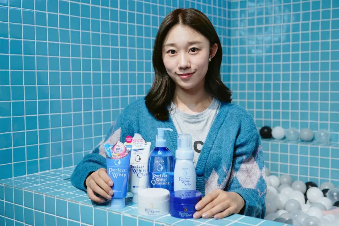 资生堂洗颜专科珊珂泡沫洗面奶,洗颜专科和珊珂的区别有什么