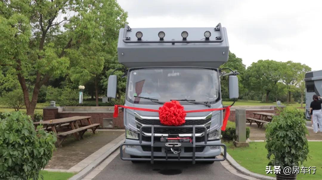 热门房车车型大全,房车十万左右高颜值的车