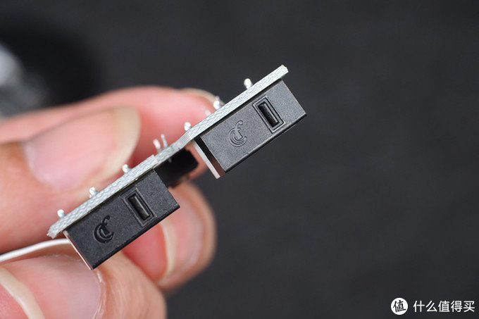 2022雷蛇游戏鼠标推荐,雷蛇炼狱蝰蛇鼠标最低dpi多少