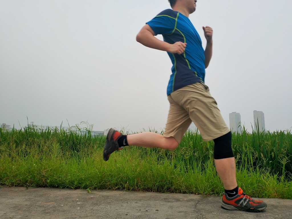 超薄高档护膝口碑好,高端高弹护膝