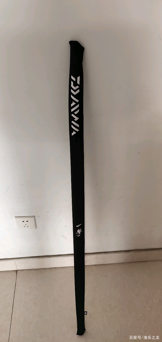 十几元的达瓦鱼竿 (一分钱买的达瓦鱼竿)