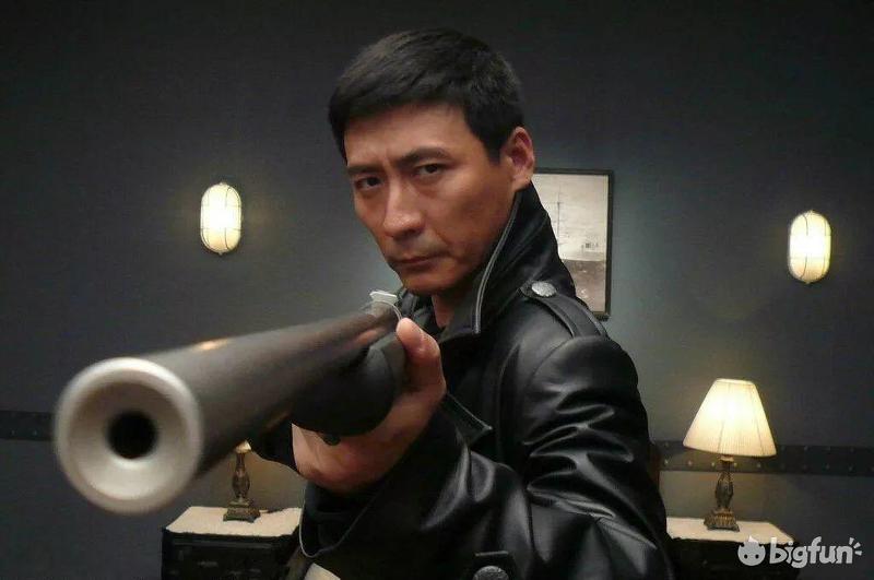 是人是鬼都在秀，天天装逼准挨揍