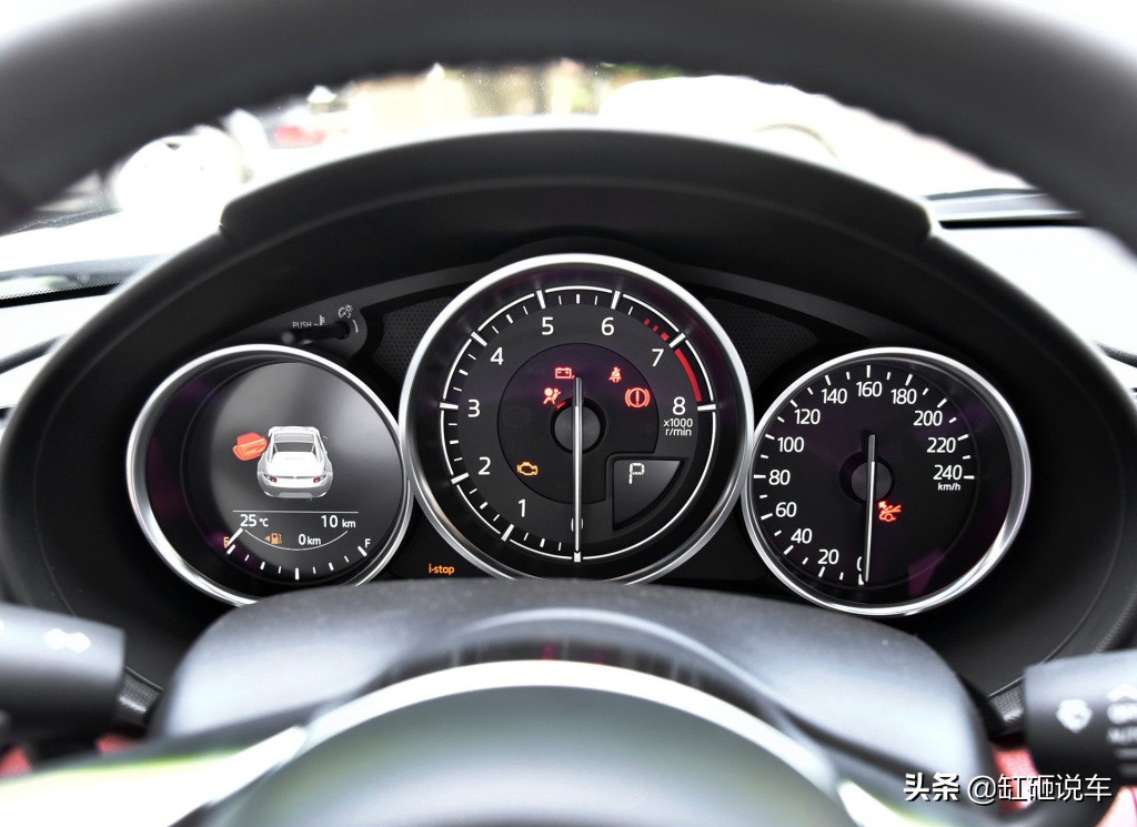 马自达3黑武士敞篷,马自达mx-5miata敞篷跑车2021款