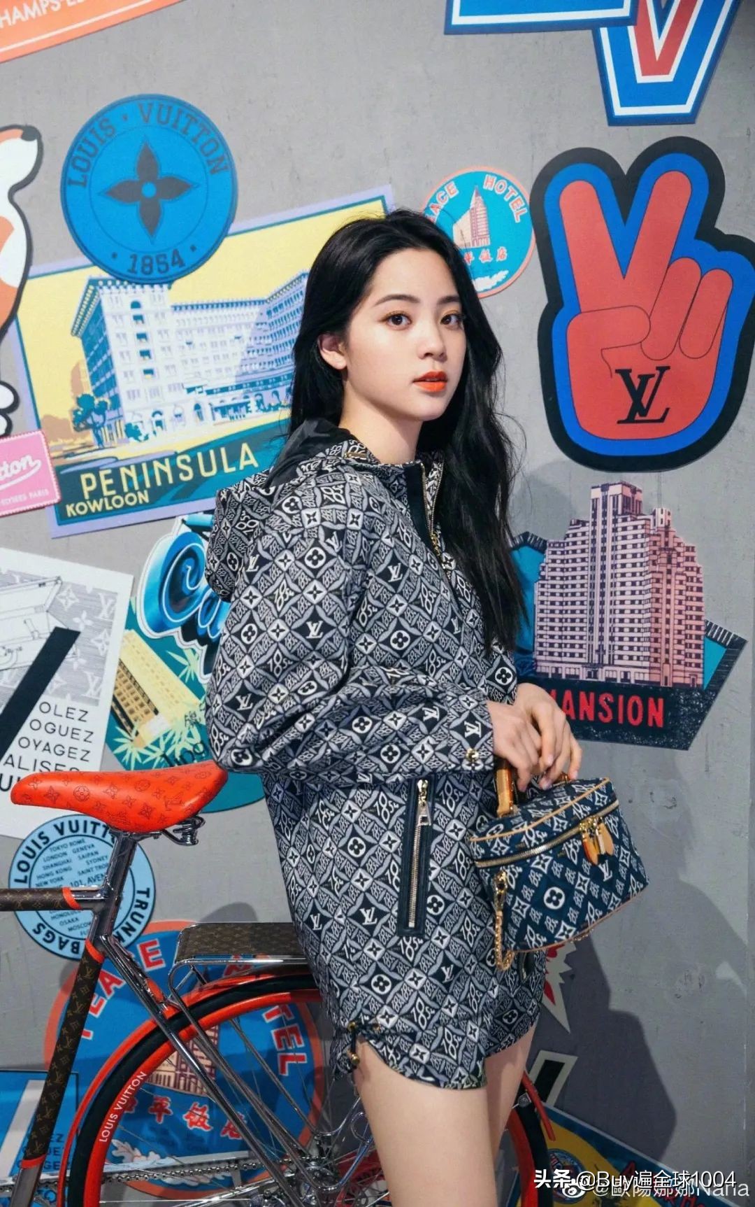 欧阳娜娜的早期写真,欧阳娜娜写真惹争议照片