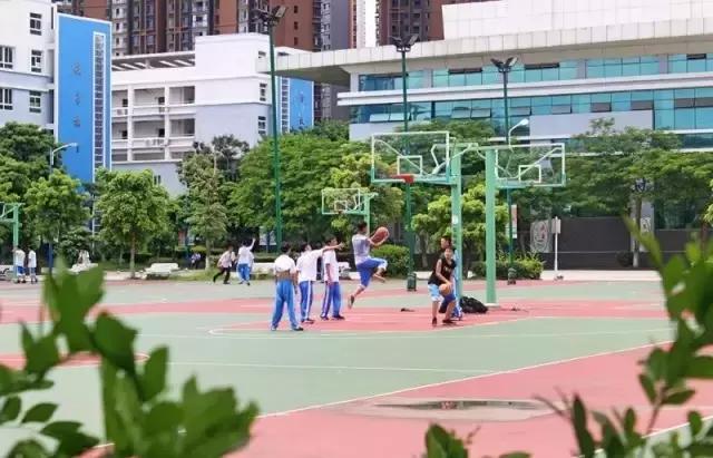 海口市第一中学的简介,海口市第一中学初中好不好