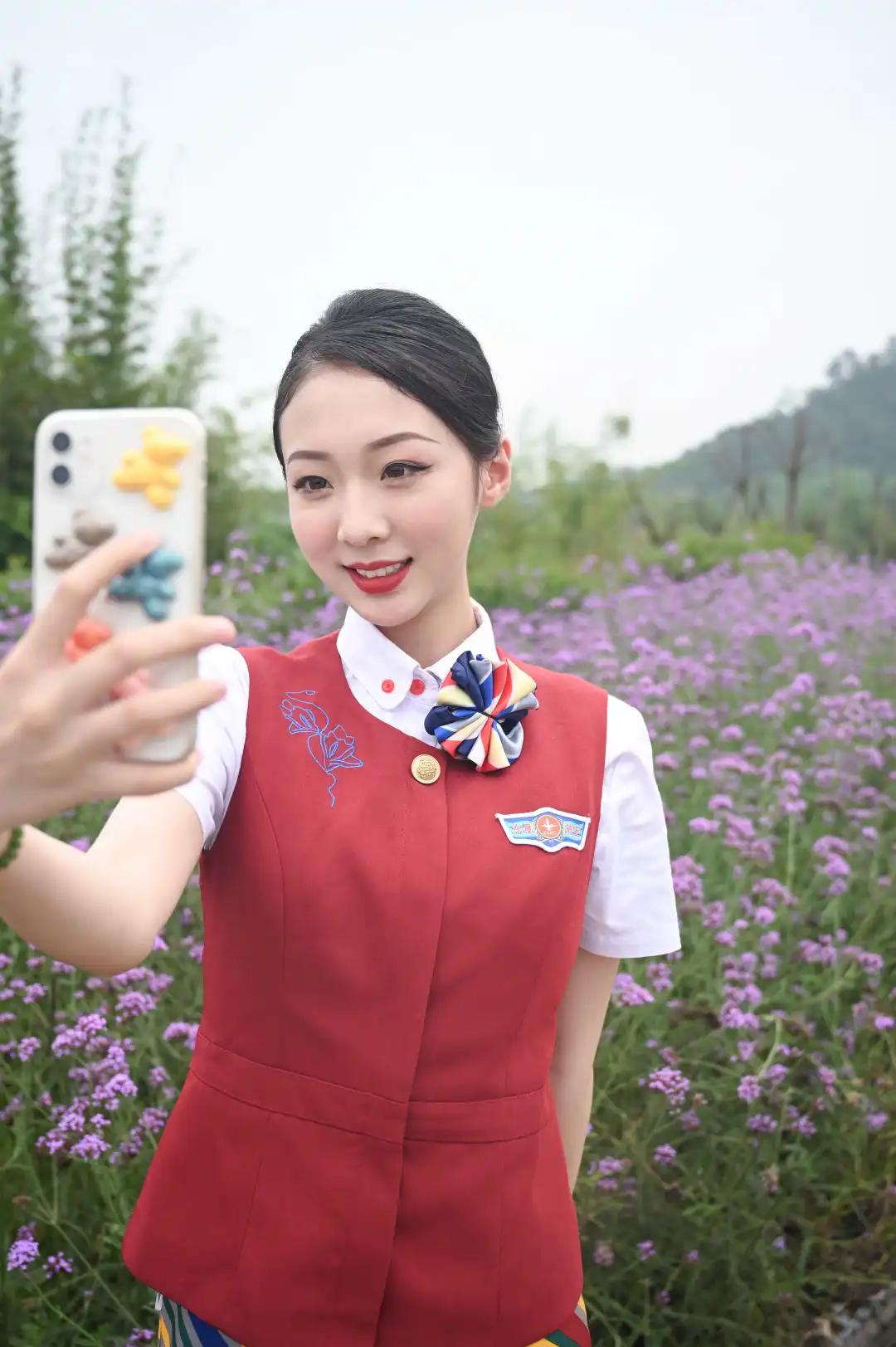 航天礼仪操,天航网红礼仪操