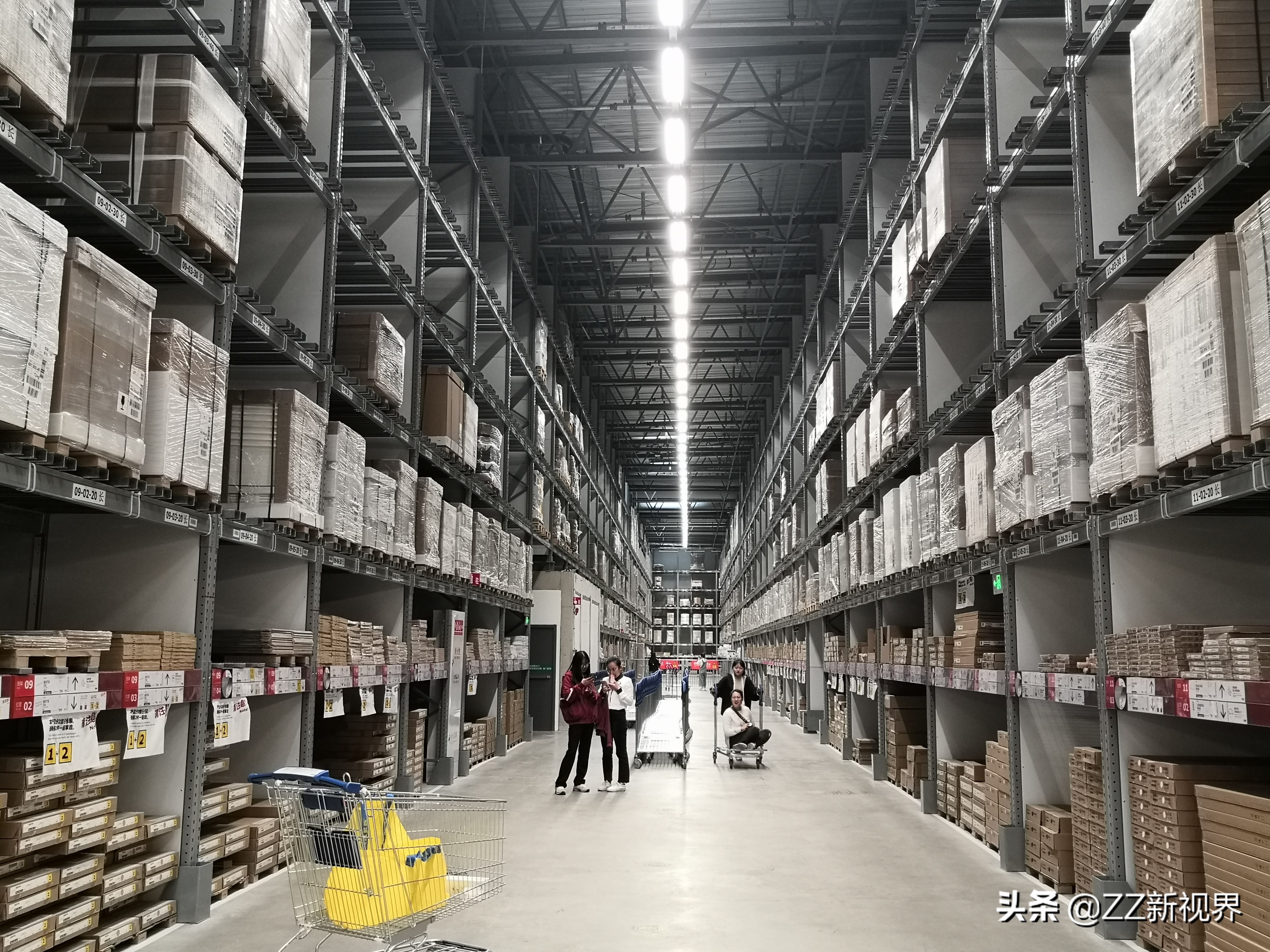 去宜家拍照适合穿什么衣服,来郑州逛宜家怎么拍照