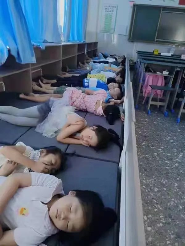 南昌近年备受好评的学校,南昌点名表扬学校