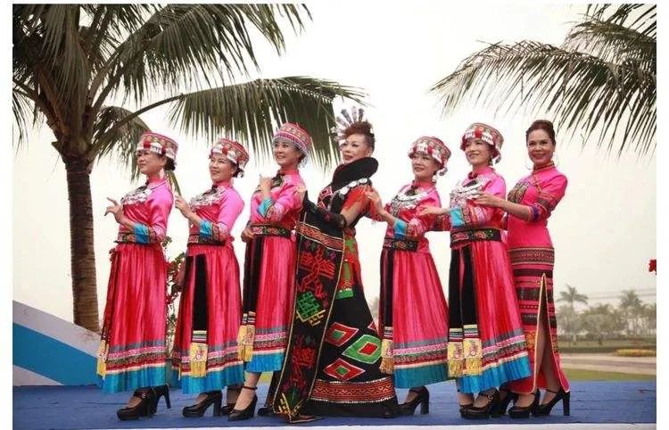 中国56个民族分别有哪些,中国56个民族外的民族还有哪些