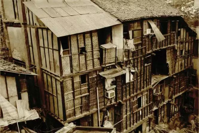 来福士去十八梯坐几号线,十八梯和来福士什么时候去更好