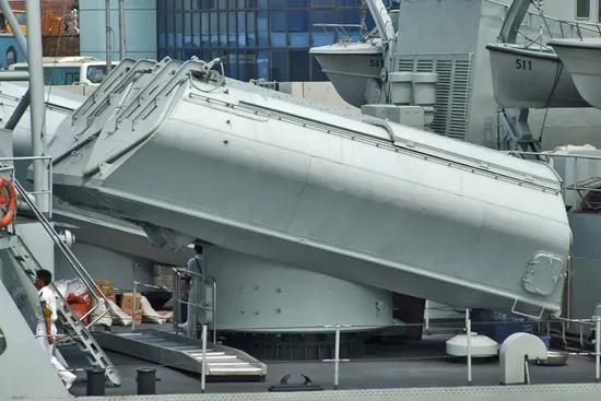 镇江舰简介,镇江舰