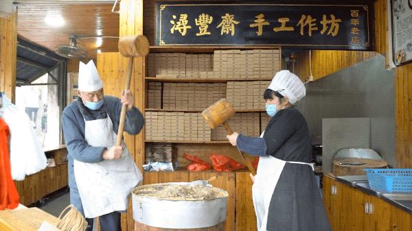 为了吃美食去外地,为了吃儿时的味道跑到一个地方