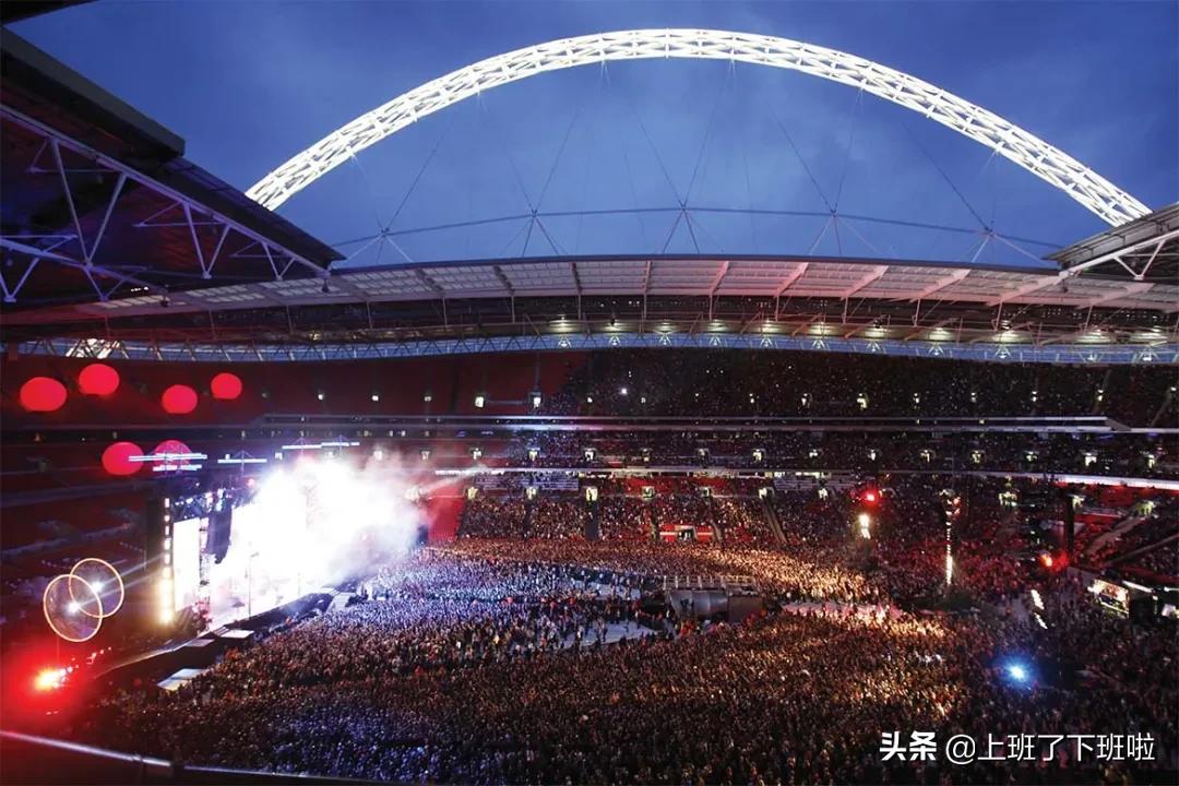 欧洲杯决赛推迟开球时间,2020欧洲杯赛程时间地点一览