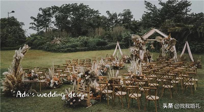 极简西式婚礼户外布置,法式复古婚礼户外效果