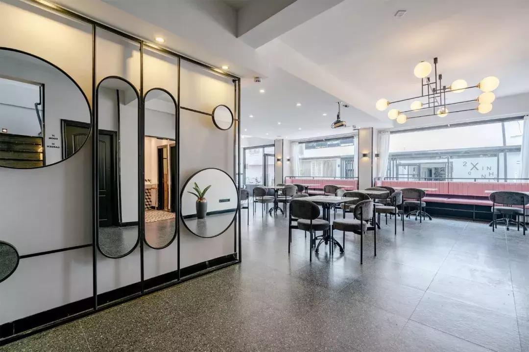 夫妻爆改农村小院,小夫妻改造农村房子