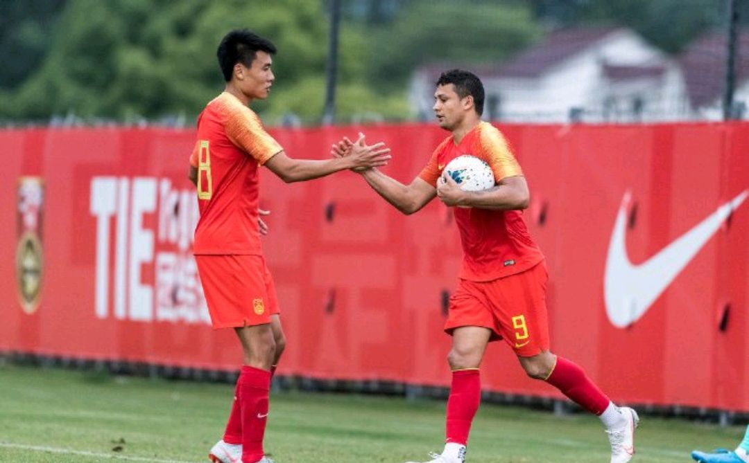 李铁回应洛国富被换,李铁发怒