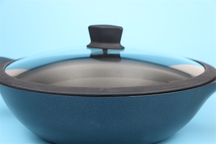 无油烟不粘锅真的不粘锅吗,钻石304不锈钢少油烟多功能不粘锅