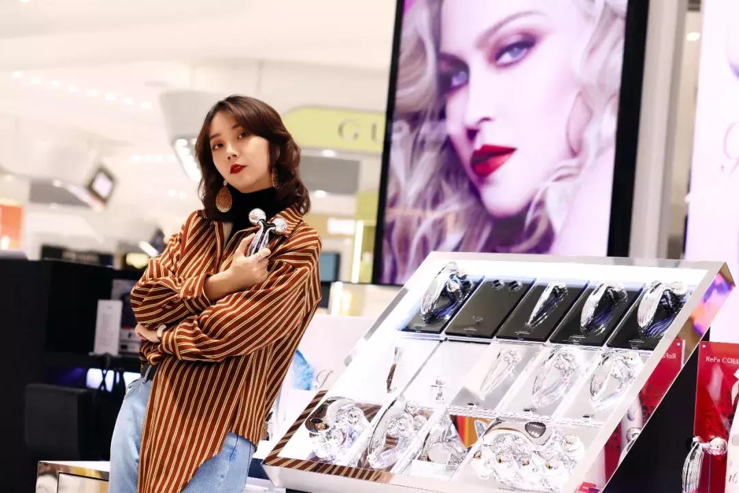 提升妆容精致度的化妆品,可以提升妆容质感的化妆品