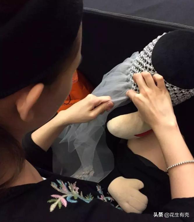 从周杰伦“小娇妻”到耀眼女神，27岁昆凌，才不是简单的灰姑娘