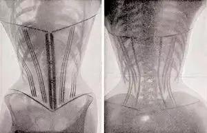 不要为了一时的幸福毁了自己,不要为了某些东西害了自己