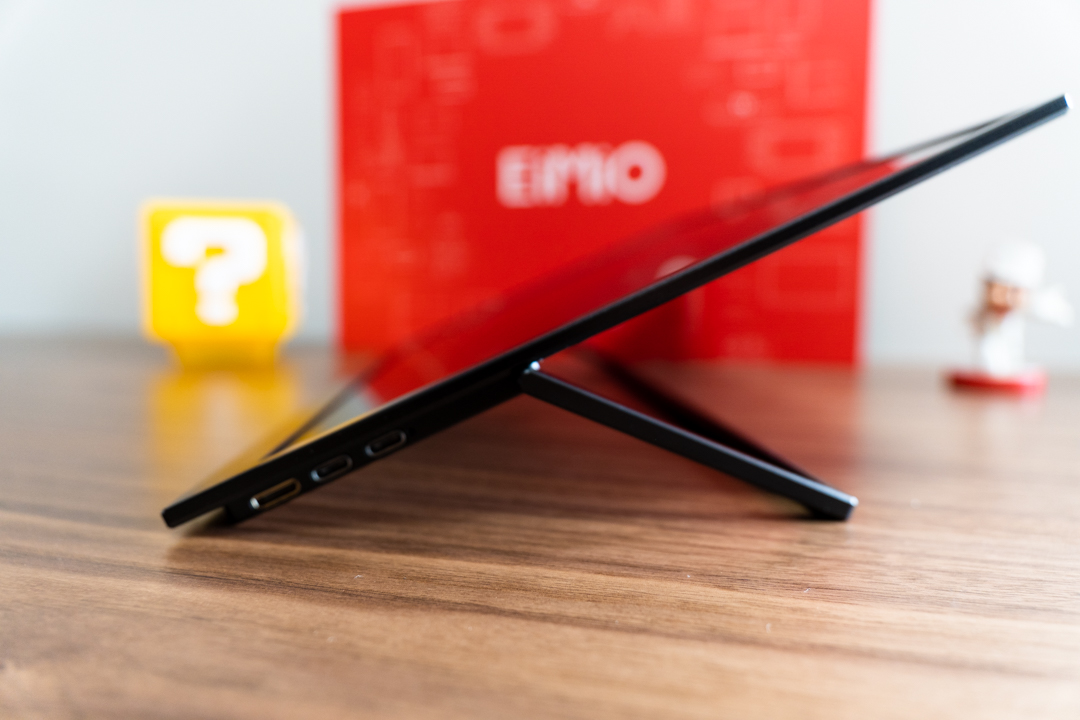 eimio便携显示器,eimio便携显示器m15b怎么充电