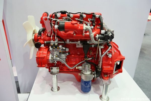 2.5l发动机对比1.5t发动机,2.5l自吸车对比