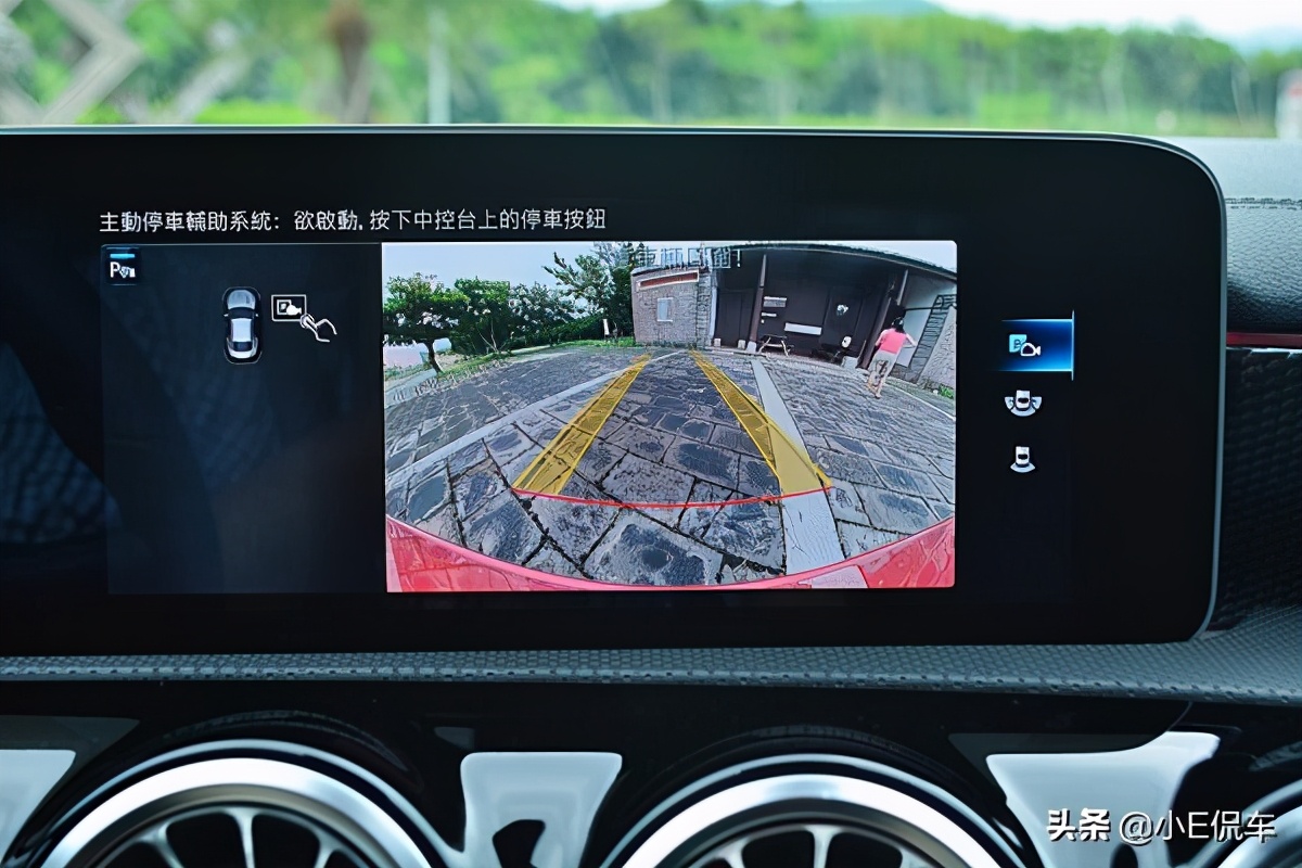 奔驰cla200动感和时尚的区别,新款奔驰cla200试驾视频