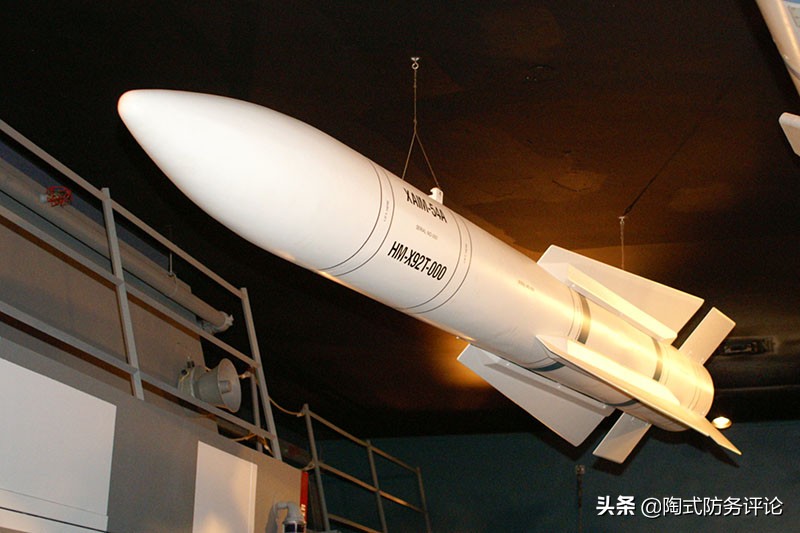 流产的“海不死鸟”：空中神器差点装上美国航母，却输给二流货色