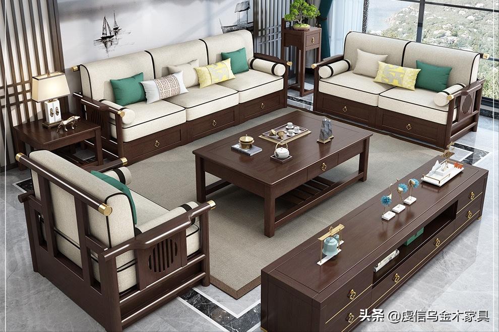 怎样选购实木真皮沙发,实木沙发挑选注意事项视频