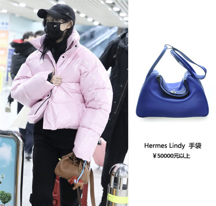 关晓彤黑色轻纱吊带配8分裤,关晓彤穿露脐装和小脚裤视频