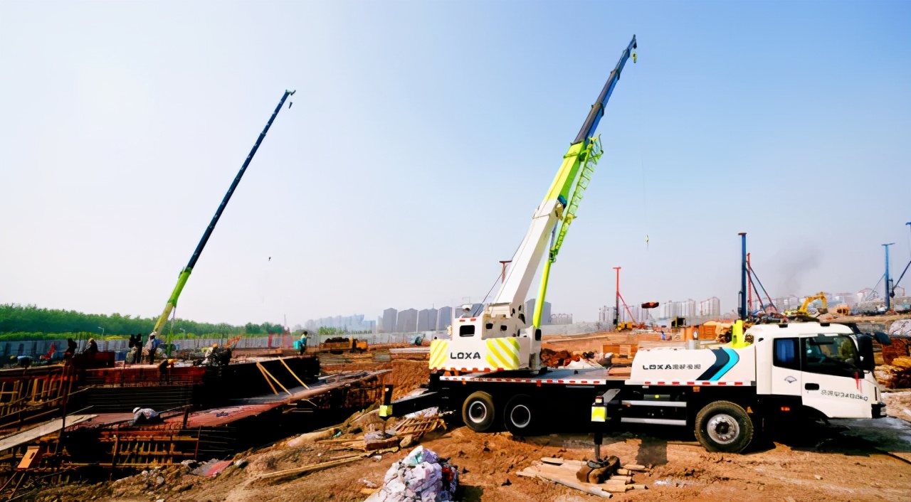 最真实的25吨吊车,25吨吊车三大件对比