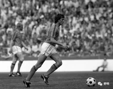 克鲁伊夫执教理念,克鲁伊夫的理论