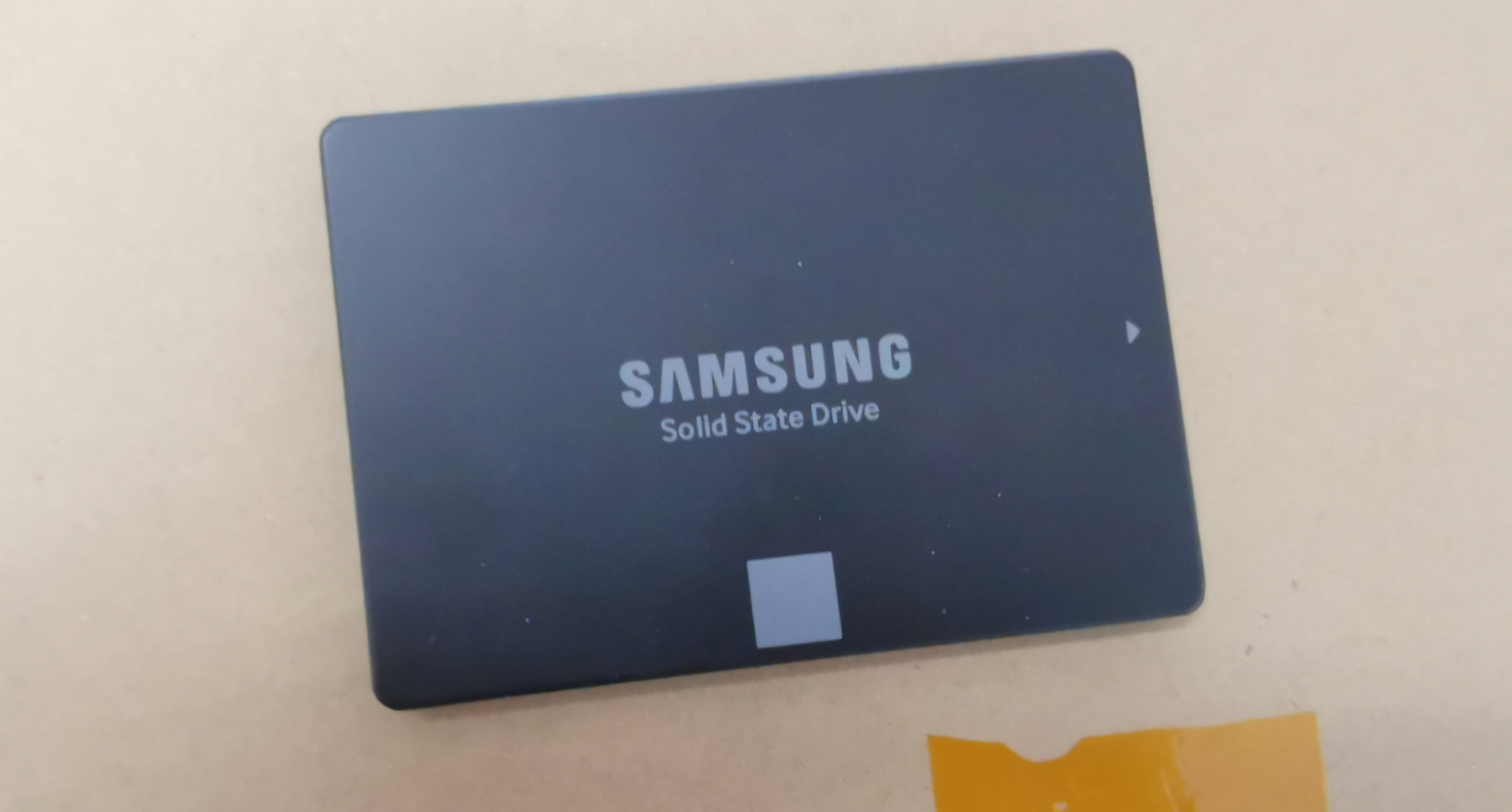 显卡太贵买游戏本划算吗,显卡太贵买主机