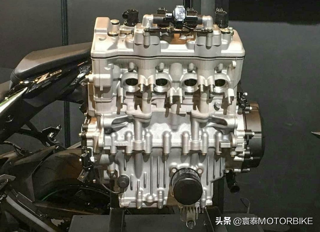 川崎小忍者zx25r摩托车视频素材,川崎zx-25r官方售价